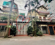 Nguyễn văn linh,long biên 18tỷ 110m ô tô đỗ cửa,kinh doanh,vỉa hè rộng