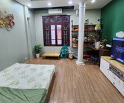 2 Cho thuê nhà 3 tầng thụy khuê đầy đủ nội thất.