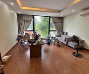 Bán nhà mặt phố ngô gai tự kinh doanh vỉa hè 82 m2 x 6 tầng mặt tiền 6m,25 tỷ.