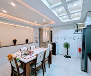 Bán gấp nhà ngõ phạm hữu lầu, q7: 80m2, 3 tầng, 3pn, sổ đỏ, giá hấp dẫn chỉ 7.9 tỷ - cơ hội an cư