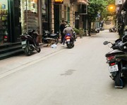 Tòa 10 Tầng 1 Hầm -DT 350 Triệu/Tháng -Giang Văn Minh 80 Tỷ Ô TÔ Qua Nhà
