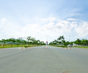 Bán đất 9.280 m    98m mặt tiền quốc lộ 56   gần kcn sonadezi   giá 5 triệu/m