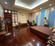 Bán nhà Ngô Quyền Hà Đông, ngõ ô tô tránh, dân trí tuyệt vời, trước mặt thoáng vĩnh viễn, 50m2, hơn