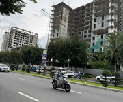 Biển nguyễn tất thành, ngay trung tâm bãi tắm thanh khê, đối diện khu phức hợp của vũ nhôm.