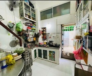 Bán nhà mặt tiền nguyễn đình chính, gần ubnd phú nhuận, 3 tầng bê tông, 30 m2, tiện ở và cho thuê.