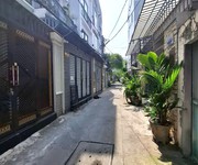 Nguyễn thị thập, chỉ 4,2tỷ, dt 40m2, nhà đẹp, hẻm ôtô kế bên,gần lotte