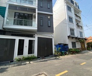 Nhà 4 lầu đẹp hiếm   ngang 7m   hẻm xe hơi 8m   khu nhà giàu cao cấp