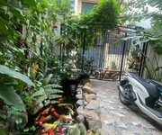 Bán nhà phố hồng tiến   183m , 7 tầng, có thang máy   giá hơn 40 tỷ, sân vườn tiểu cảnh