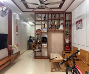 BÁN NHÀ 3 TẦNG   OTO đỗ cửa đường Tiền Phong