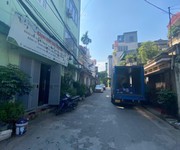 Bán nhà cấp 4 ngọc thụy   long biên - 11.9 vnđ - em huyền: 936.072.396