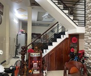 Bán nhà trong ngõ lê thị hoa, bình chiểu, thủ đức. 71m2, 3 tầng, 3pn. sổ hồng, giá 6,05  tỷ. lh:
