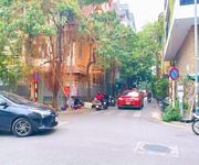 Gara ô tô, mặt tiền 5m, cách phố 5 nhà phố hoàng cầu 55m  x 5t   19 tỷ