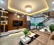 Ô tô đỗ cổng - nhà mới siêu đẹp full nội thất xịn xò - khép kín xách vali về ở ngay