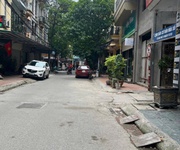 Bán nhà ngõ 157 pháo đài láng 48m 6 tầng thang máy ô tô tránh đang kd giá 21.5 tỷ