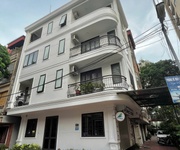 Bán nhà cầu giấy   lô góc, mặt tiền 7.5m, ô tô vào nhà, vị trí đắc địa chỉ 30 tỷ