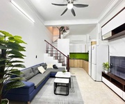Cầu giây ô tô 10m,sát phố-nhà đẹp full nội thất 30m-8 tỷ800