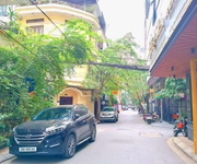 Phân lô ô tô đỗ cửa, view sân chơi phố huỳnh thúc kháng 51m  x 5t   18,3 tỷ