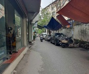 Nhà đẹp ở luôn - trước nhà rộng 3m - ngõ thông có thể kinh doanh nhỏ - cách ô tô tránh, dừng đỗ 30