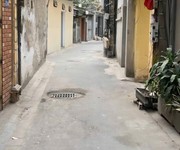 Nhà sổ đỏ - 35m2 - giá chỉ 5.85 tỷ  ctl  - sửa nhẹ là ở ngay