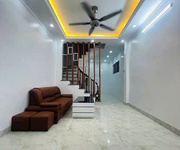 Bán nhà chùa láng - lô góc 8 phòng rộng 37m 9,2 tỷ