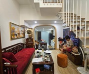 Nhà dân xây thái hà- -đống đa- dt 46m2 -2 mặt ngõ -giá chỉ 14. tỷ.