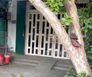Bán nhà mặt tiền ql1a, hiệp bình phước, dt 100,6m2, shr, chỉ 4.9 tỷ. lh:0765659378.