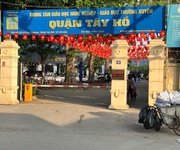 Trung tâm phú thượng - một bước ra phố - ngõ oto đỗ cổng