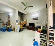 Chủ mót bán   giảm 500 triệu   chỉ còn 5.8 tỷ   ngô gia tự   40m   mt 5.5m  3 tầng  long biên