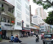 Siêu siêu phẩm trần phú, phố lớn