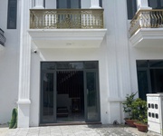 Cần tiền đầu tư bán nhanh  nhà mặt tiền mới xây dt : 73,6m2 phường thạnh phước - thị xã tân uyên