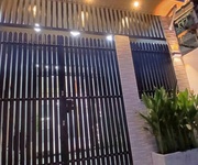Nhà mới đẹp lung ling 3PN nội thất cao cấp tân chánh hiệp 35 q12