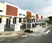 Nhà phố giữa trung tâm KCN   bạn không đọc nhầm đâu