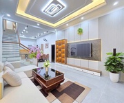 10 Nhà 1 trệt 2 lầu 80m , 4pn, 5wc, sổ riêng, gần quốc lộ 1A