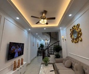 1 Nhà đẹp dân xây - thoáng trước sau - full nội thất - 15m ô tô dừng đỗ 1 Nhà đẹp dân xây - thoáng trước sau - full nội thất - 15m ô tô dừng đỗ