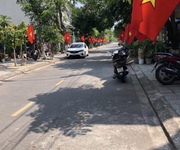 Lô đất mặt tiền hồ sỹ phấn . dt:100m , ngang 5m