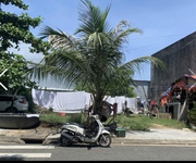 Lô đất mặt tiền phạm vấn . dt:86m , ngang 5m5