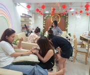 Em có việc gia đình không thể tiếp tục quản lý cần sang nhượng spa nail tại mặt tiền trần huy liệu
