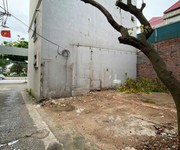Bán lô đất đẹp hiếm  lý sơn   long biên   chỉ 9.8 tỷ