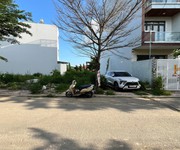 Bán đất 64m2 giá 4.x tỷ, đường 9m, gần cầu gò công, sát vinhomes nguyễn xiển