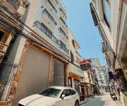 Phố hoàng quốc việt- chỉ 9 tỷ- lô góc - ô tô tránh - thang máy