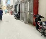 Bán nhà phố trịnh đình cửu - hoàng mai  phân lô đẹp   ô tô đỗ cửa   ngõ thông - chỉ 10,89t