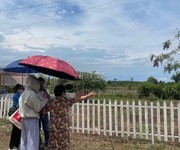 2 Bán đất ont sẵn sổ mặt tiền oto tránh ngay hồ tràm