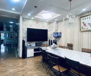 biệt thự 6 tầng thang máy   nguyễn kiệm   phú nhuận