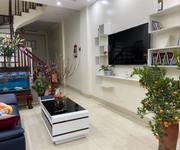 Bán nhà 3 tầng, dân xây chắc chắn diện tích 40m2 gần nhà văn hóa số 1 phú mỹ