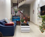 4 Bán nhà 3 tầng, dân xây chắc chắn diện tích 40m2 gần nhà văn hóa số 1 phú mỹ