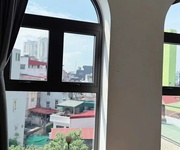 1 Căn hộ dong tiến 12 phòng khép kín phố bồ đề 8 tầng x 21.5 tỷ long biên hà nội.