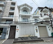 Biệt thự quận 2 khu compound, gần các trường quốc tế thảo điền quận 2