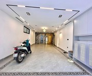 2 Gần Mặt Phố Nguyễn Văn Cừ, Bồ Đề, Long Biên, 51m2, MT5m, 7 Tầng, Gara, Thang Máy, Full đồ