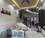 8 Bán nhà 3 tâng đương Thư Trung - Tặng Nội Thất đẹp