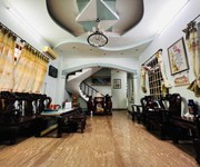 Giảm sốc 1.2 tỷ  nhà mt 3 tầng 200m2, nở hậu   dương công khi hm